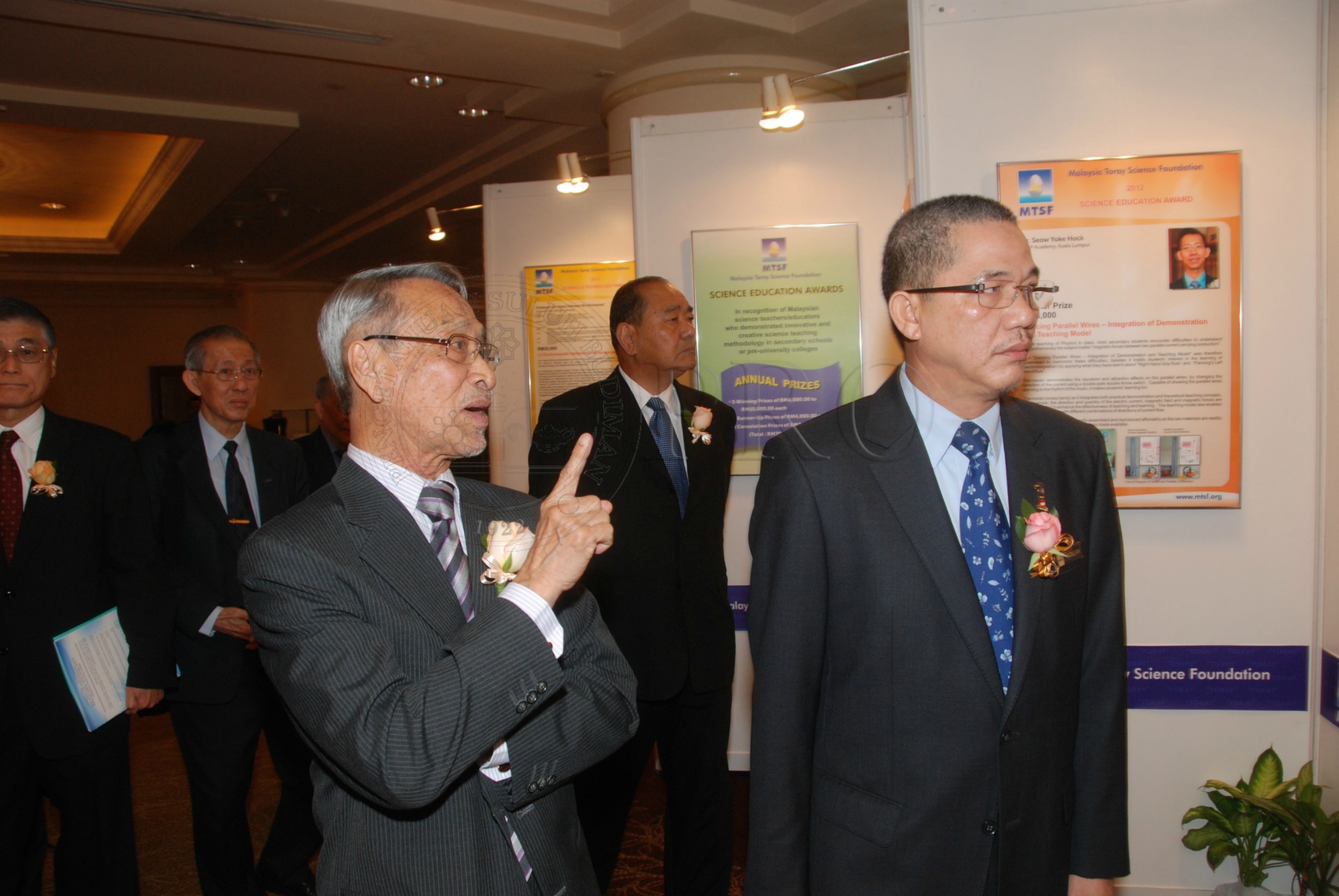 PRO 12 135 toray DSC 9006